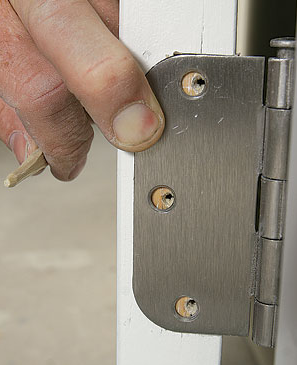 installing door hinge
